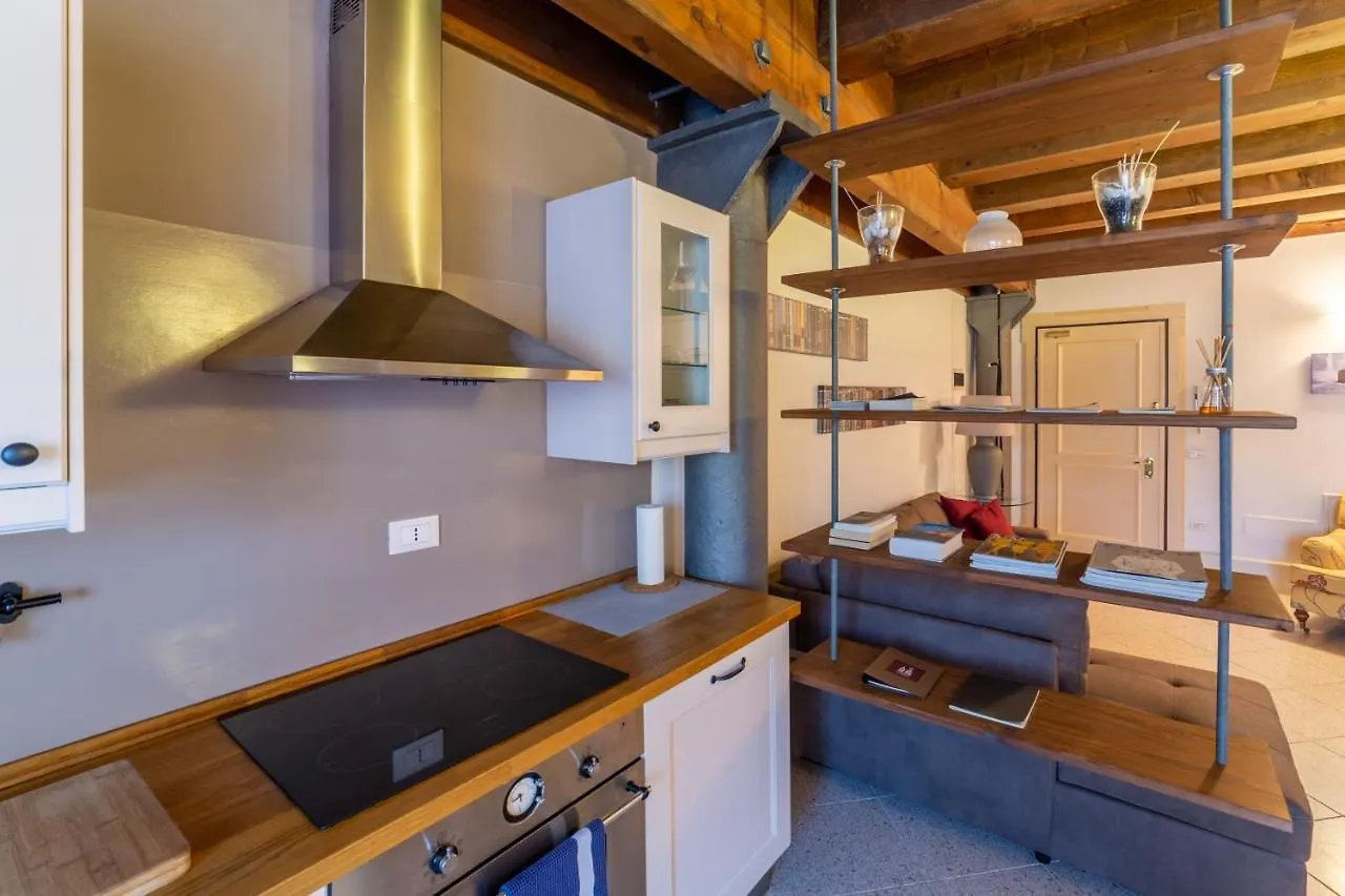 Youatmolino Canal View Apartment Venedig