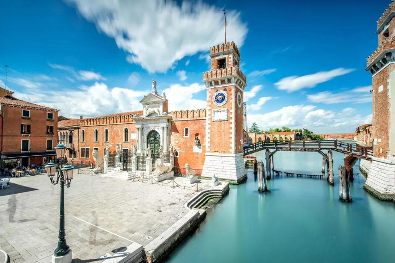 Youatmolino Canal View Apartment Venezia 0*,